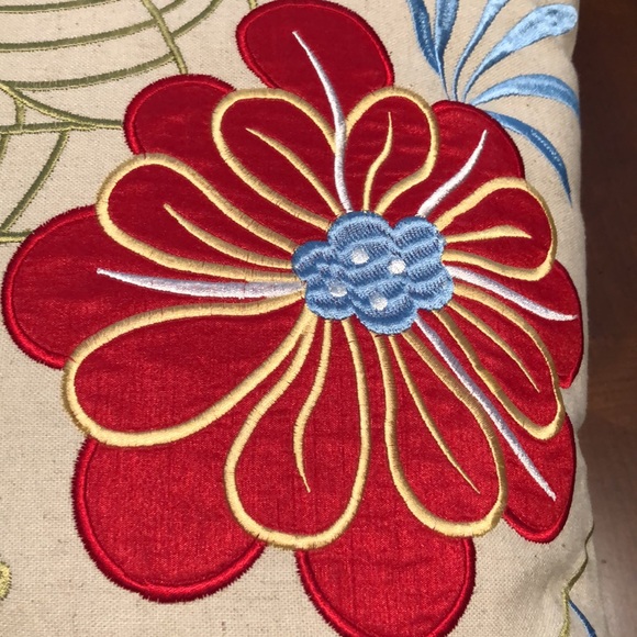 Flower Power Throw Pillows Set of Two - Picture 5 of 7